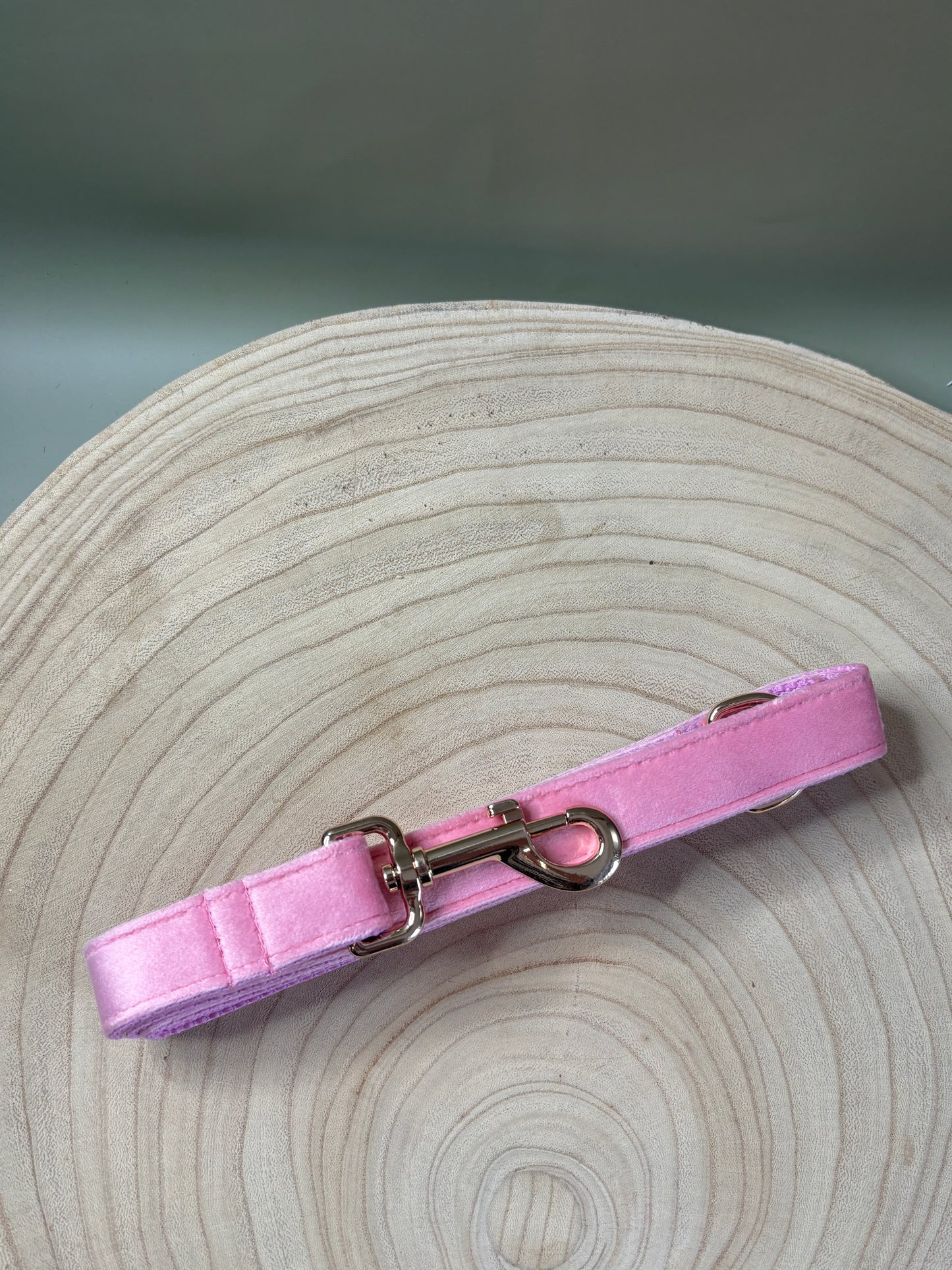 Baby Pink Velvet Lead