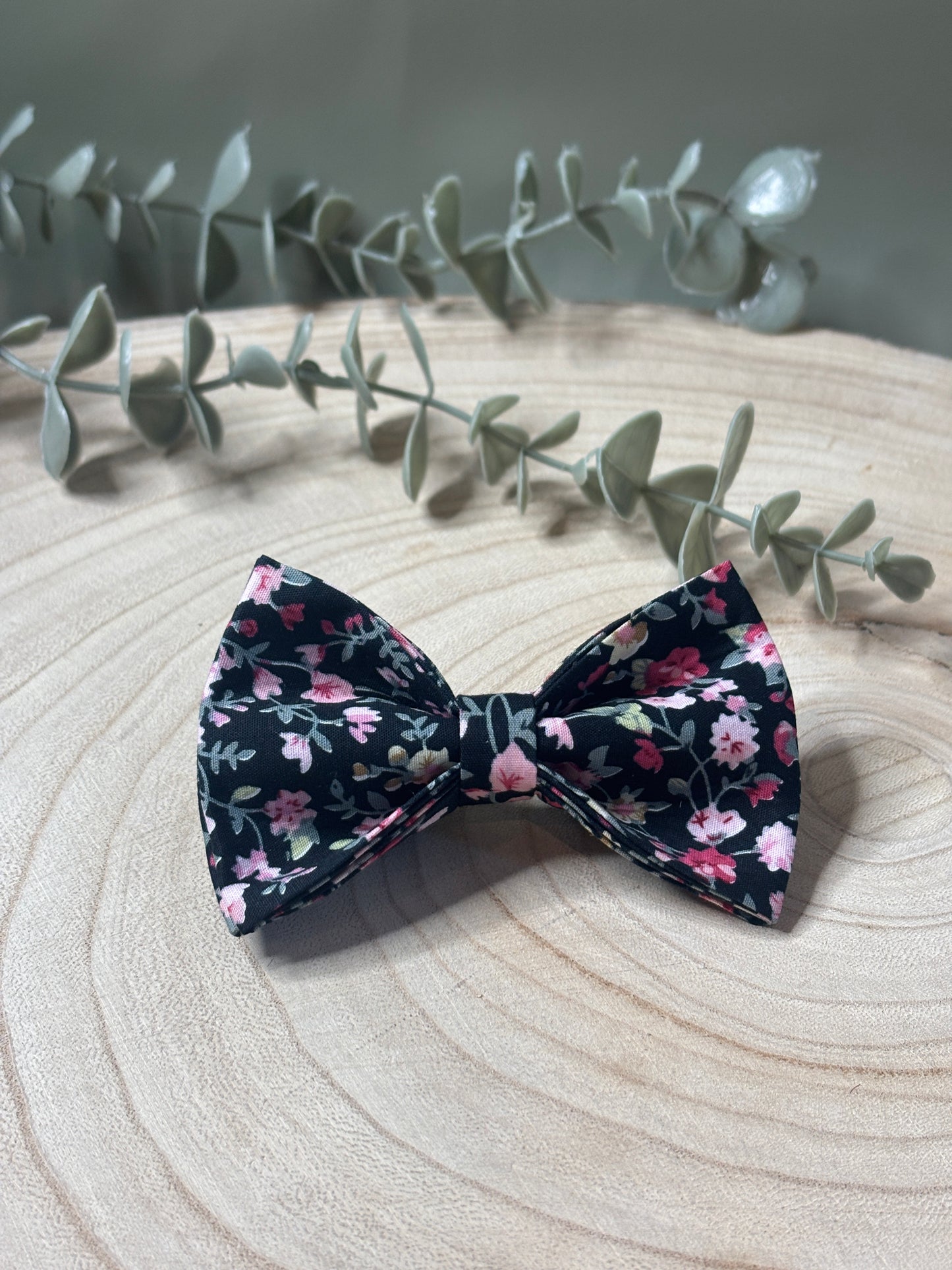 Black Florals Bow