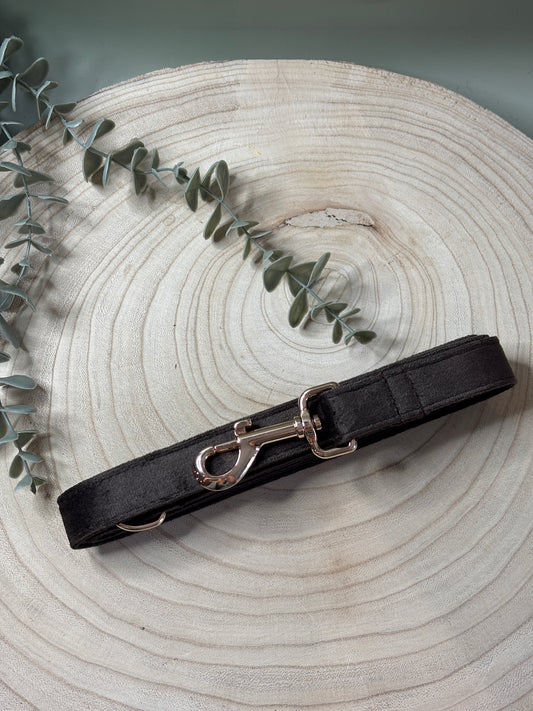 Chocolate Velvet Lead