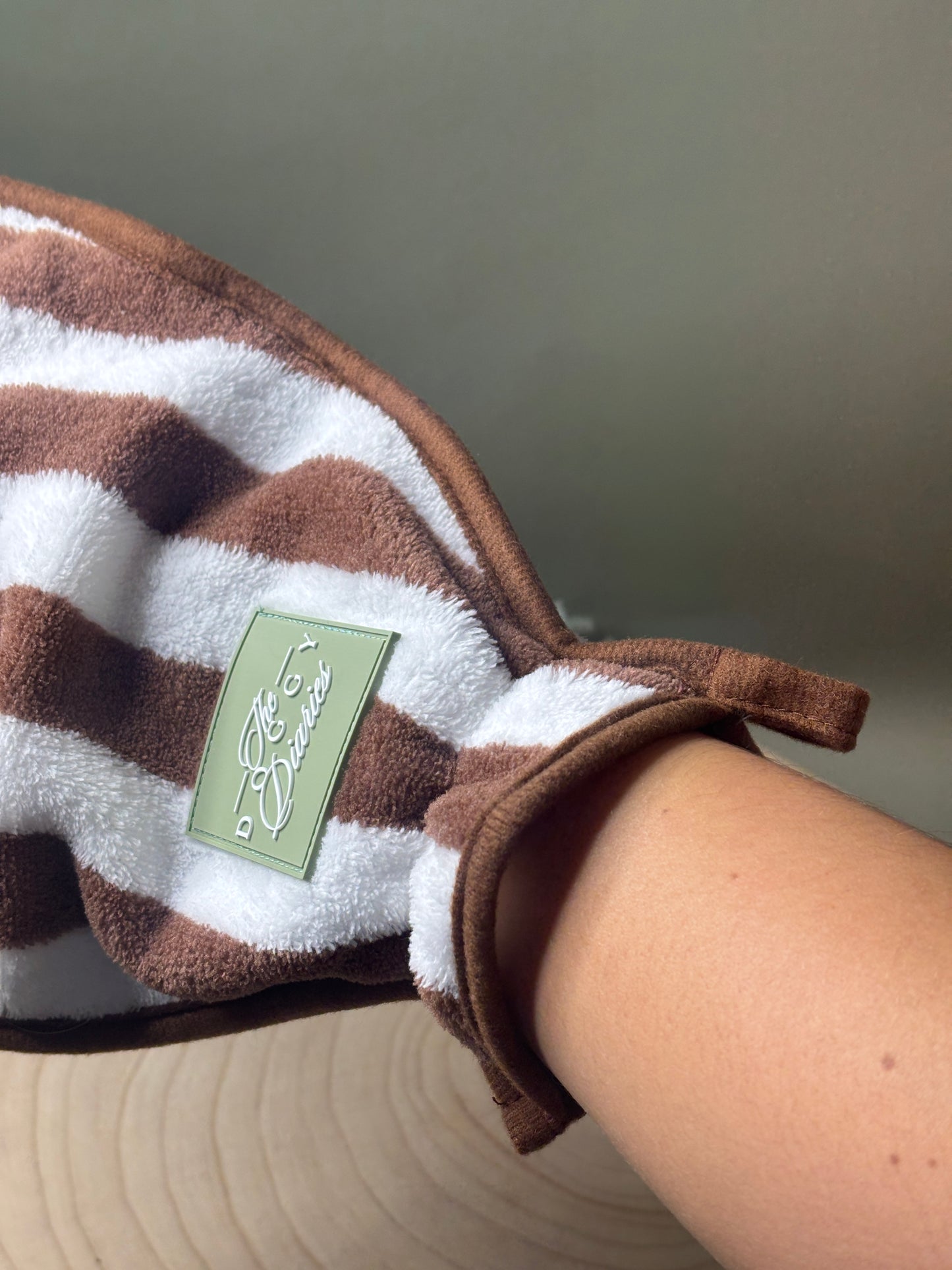 Single Chocolate Stripe Drying Mit