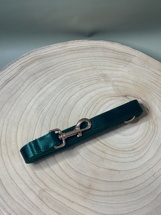 Green Satin Lead